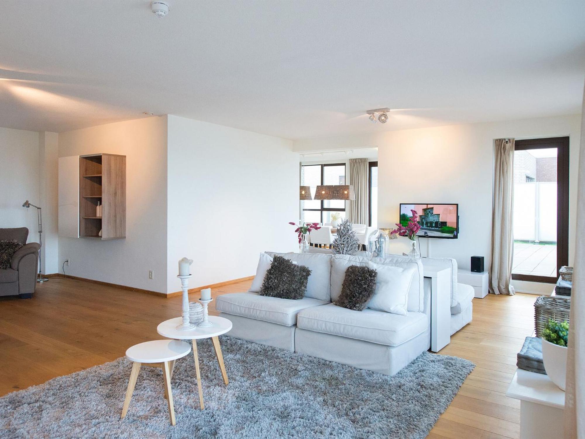 Spacious Modern In Scheveningen Appartement