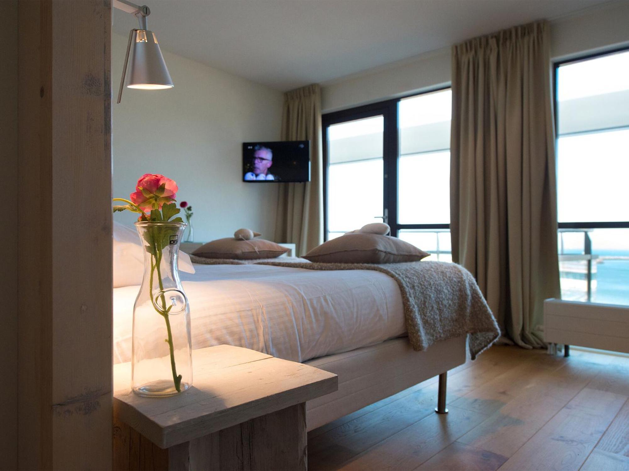 Spacious Modern In Scheveningen * Den Haag